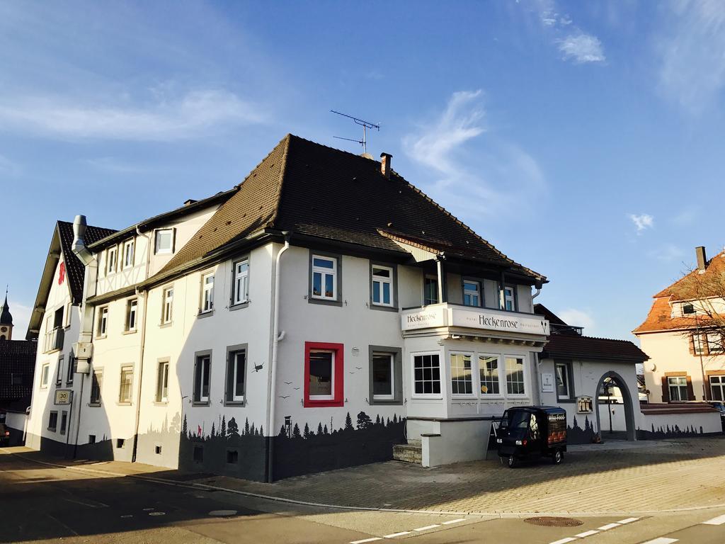 Heckenrose Hotel Ringsheim Eksteriør billede